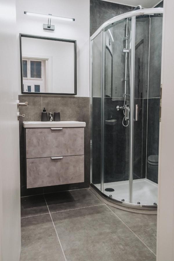 D84- Boutique Apartments, Best Location, By Bqa Apartment